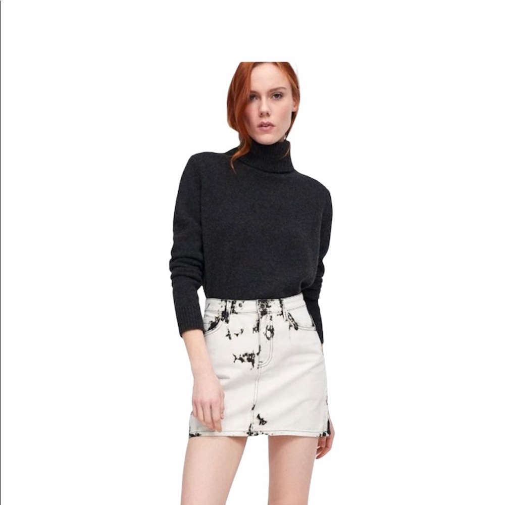 Zara Acid Wash Mini Skirt NWT - Picture 1 of 5